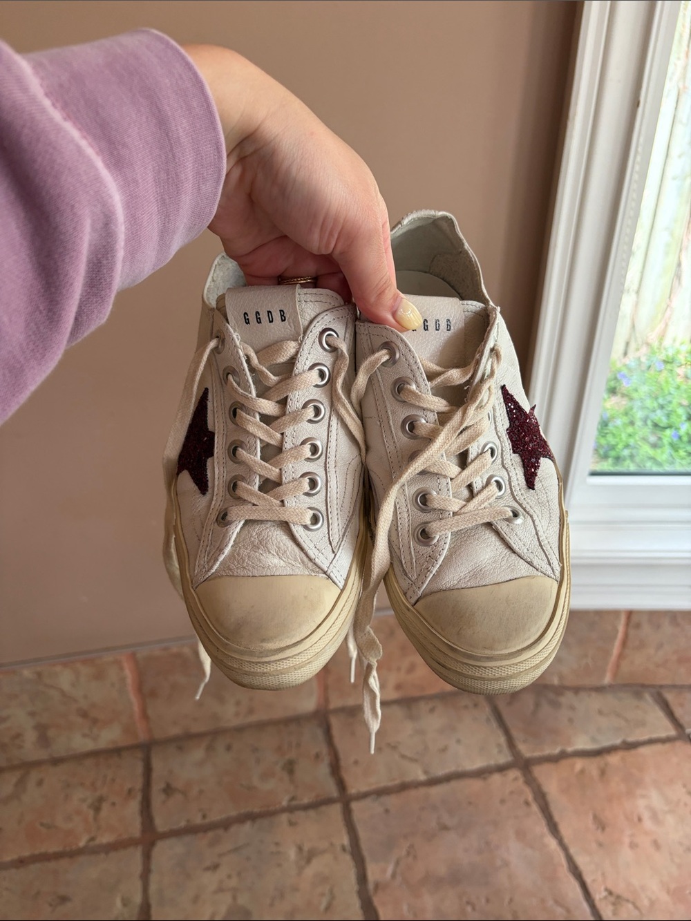 Golden Goose Cream Leather Low-Top Sneakers with Burgundy Star